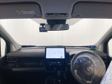 落ち着いたカラーの内装で、ゆったりと運転したい方に。