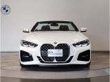 【キドニーグリル】BMWは約90年もの間、ほぼ全ての車両にひと目でBMWだと分かるこの特徴的なフロントグリルが備えられ、デザイン・アイコンとして親しまれてきました。