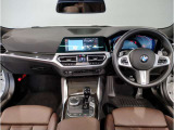 ☆センターパネルを運転席側に僅かに傾けたBMW独特のインパネ☆【駆け抜ける歓び】はここからもスタートしております☆