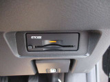 ビルトインタイプのETC2.0装備です!高速道路もストレスなくスムースに走行できますよ。