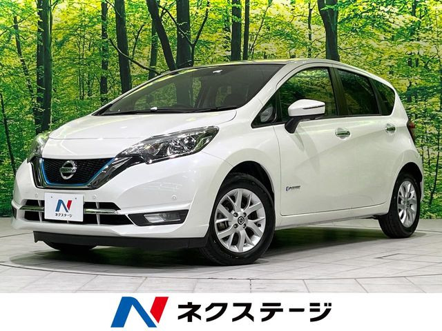 ノート1.2 e-POWER メダリスト FOUR 4WD