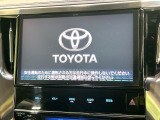 【10.5インチ ディスプレイオーディオ】大画面のディスプレイはAppleCarPlayやAndroidAutoが利用可能。大きな画面でスマホナビアプリ等が利用いただけます♪