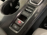 シビックのCVT車は、3つの異なる加速感を楽しめるドライブモードスイッチがついています。一般道、高速道路、ワインディングなど、シーンに合わせて最適な加速感を楽しめるドライブモードスイッチです。