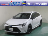 パーキングサポートブレーキ、ブラインドスポットモニター及び安全降車アシストといった安全機能、全方向ドライブレコーダー等のメーカーオプションを搭載。