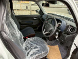 中古車販売には色々なお店があり、車両の品質・アフターフォローなど様々ですが、まず!当店にご来店ください。