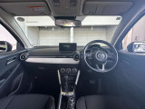 見晴らしが良く開放的な車内。視界も良好でストレス無く快適なドライブをご提供できます♪