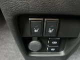 運転席・助手席シートヒーターを装備していて、寒い時期の走り出しも、暖かく運転してもらえます