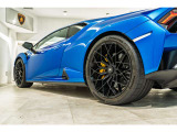 CCMR Brake Calipers in Yellow