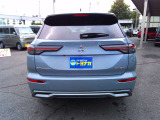 アウトランダー PHEV 2.4 P 4WD 凹み サンルーフ 純正ナビ パノラマビュ
