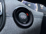 オリジナル4x4ブランドとしての誇りと自信、そして進化の伝統。4x4性能、デザイン、品質。本物とはJeepの全てであり、追い求めるさらなるたかみでもあるのです。
