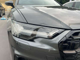 HDマトリクスLEDヘッドライト  対向車や先行車をきめ細かく検知し、LEDヘッドライトのハイビーム構成を上下2列に配置することで、より滑らかな配光の自動制御でクリアな視界を確保。