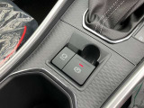 先進装備の電動パーキングブレーキついてます