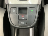 パーキングブレーキはスマートな電子制御式と合わせて渋滞時等にブレーキペダルから足を離しても停車状態を保持してくれるオートブレーキホールド機能で運転が楽になります。スタートはアクセルペダルを踏むだけ