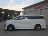 ヴェルファイア ハイブリッド 2.5 エグゼクティブ ラウンジ Z E-Four 4WD 