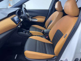 【車内ルームクリーニング済】専門スタッフにより車内はきれいにルームクリーニングを行っております。
