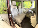 運転席シート廻りは使用感も少なく、良好な状態となっています。丁寧に使われていたことがよくわかりますね。