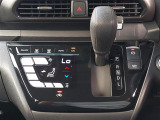 気になる車はすぐにお問い合わせください!画面右側の0066から始まる無料ダイヤルからお問い合わせ下さい!専門スタッフがお車のご質問にお答えいたします!