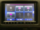 ナビゲーションはフルセグTV、インターナビ対応のGathers純正メモリーナビを搭載しています。Bluetoothオーディオ機能がありますので、スマートフォンなどの音楽も再生できます。