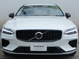 V60 ウルトラ T6  AWD プラグインハイブリッド 4WD 