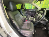 運転席シート廻りは使用感も少なく、良好な状態となっています。丁寧に使われていたことがよくわかりますね。