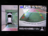アラウンドビューモニター付きで駐車も楽々♪駐車が苦手な方でもこれで安心です!
