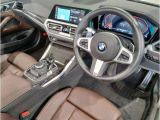 ☆センターパネルを運転席側に僅かに傾けたBMW独特のインパネ☆【駆け抜ける歓び】はここからもスタートしております☆