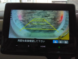 リアカメラがついているので、駐車や後進の際にとても便利です♪