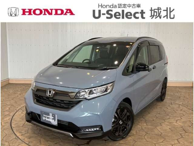 フリード1.5 ハイブリッド クロスター ブラックスタイル