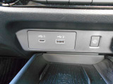 USB(A+C)