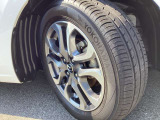 純正16インチアルミホイールでスタイルバッチリ!185/60R16タイヤです