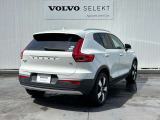 XC40 T4 モメンタム 