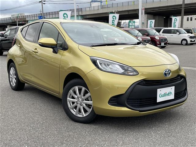 アクア1.5 X E-Four 4WD4WD 修復歴無し