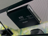 【ETC】高速道路の料金所をストレスなく通過!話題のスポットやサービスエリアに多い「スマートIC」利用時は必須のアイテムです。当店でセットアップを実施、ご納車当日からすぐにご利用いただけます!