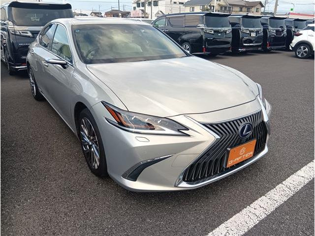 ES 300h バージョンL R3年登録/サンルーフ/純正ナビ/地デジ/全周