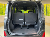 普段のお買い物や通勤、送迎等に十分な荷室スペースを確保しております。セカンドシートを倒すと、大きな荷物の積載も可能です♪