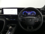 高級感のある運転席回り♪乗っていて落ち着けるデザインです。もちろん使い勝手もとても良いです。