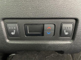 【2列目シートヒーター】寒い日はもちろん、夏の冷房中にも効果を発揮します。長時間座っていると負担のかかりやすい背中や腰、寒い日に冷えやすい脚部に快適なぬくもりを伝えます。