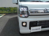 LEDライト・フォグランプ付いてます。