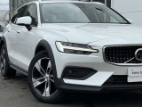 ◆ヘッドライト/VOLVOの代名詞ともいえるTシェイプのライトは、北欧神話のトールハンマーをイメージした意匠です