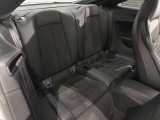 ナンバー付きの車両は公道試乗可能です(登録済未使用車など一部除く)。また、取り回しの確認など、広い場内でご試乗も可能です。お気軽に申し付けください。
