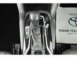 トヨタならではの「3つの安心」をセットにした『トヨタ認定中古車』です。「まるごとクリーニング」「車両検査証明書」「ロングラン保証」付き。