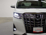 LEDヘッドランプ、フォグランプもついて更に安心