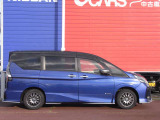 e-POWERの気持ちいい走り。モータードライブだから、なめらかに続く力強い走りは電気自動車と同様です。アクセルペダルを踏んだ瞬間反応するレスポンスのよさと、ビッグトルクならではの力強い走りが自慢です。
