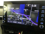 純正ナビを装備。タッチパネル式で使いやすく、お出かけもラクラクです。