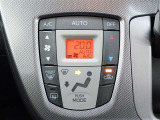 鳥取トヨペットではお車のご購入時はもちろんですが、アフターメンテナンスも安心してお任せ頂ける体制を整えております。末永いお客様とのお付き合いを第一に考え、様々なご提案をさせて頂きます。