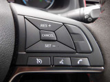 クルーズコントロール(Cruise Control)とは、アクセル操作なしでも車が自動でスピードを一定に保ってくれる機能