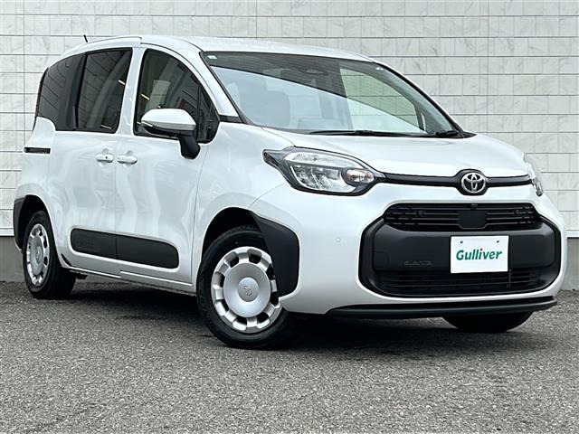 シエンタハイブリッド 1.5 G E-Four 4WD修復歴無し