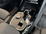 駆け抜ける歓びがキャッチフレーズのBMWですが、アイドリングストップ機能や電動パワステ等により、燃費、環境性能の向上にも貢献しています。