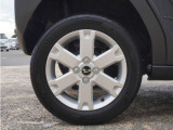 ◆アルミホイール装着車です!これで足元まわりもおしゃれにきまります!