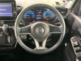 【ステアリングスイッチ】運転中、前方から目線をそらすことなく、オーディオ等の操作が可能な便利機能!安心&快適なドライブを演出してくれます♪